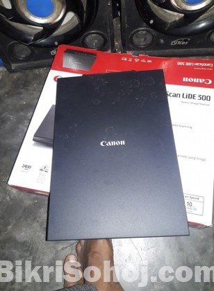 Canon  canoscal Lide 300